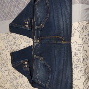 Gloria Vanderbilt capris